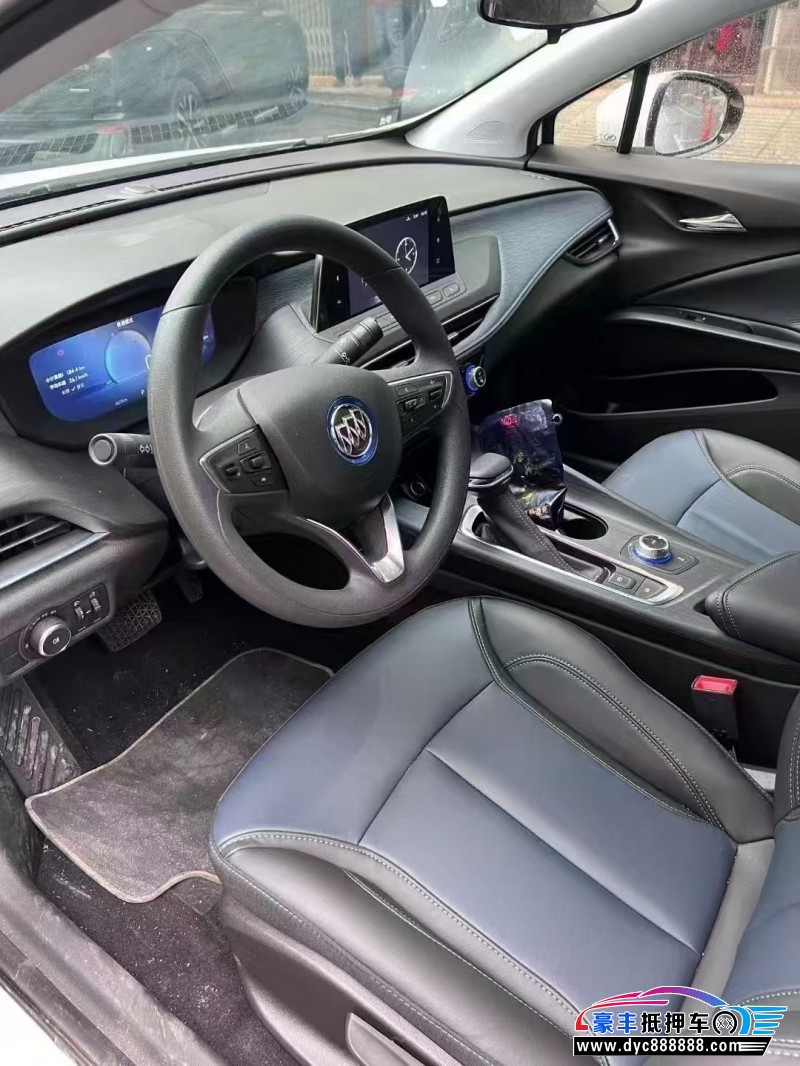 23年别克微蓝轿车抵押车出售