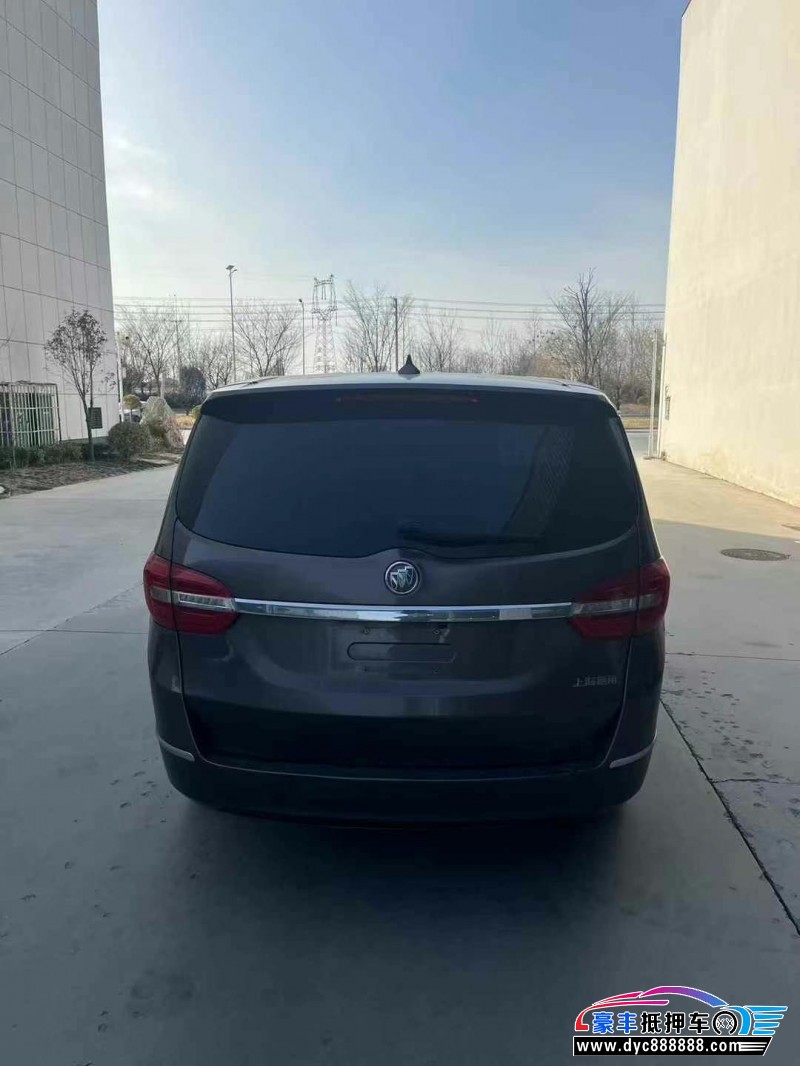 14年别克GL8轿车抵押车出售