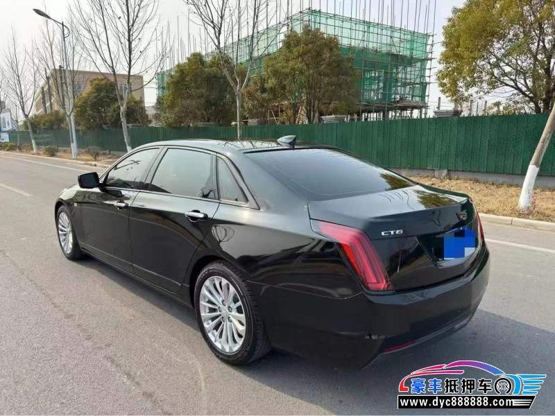 18年凯迪拉克CT6轿车抵押车出售
