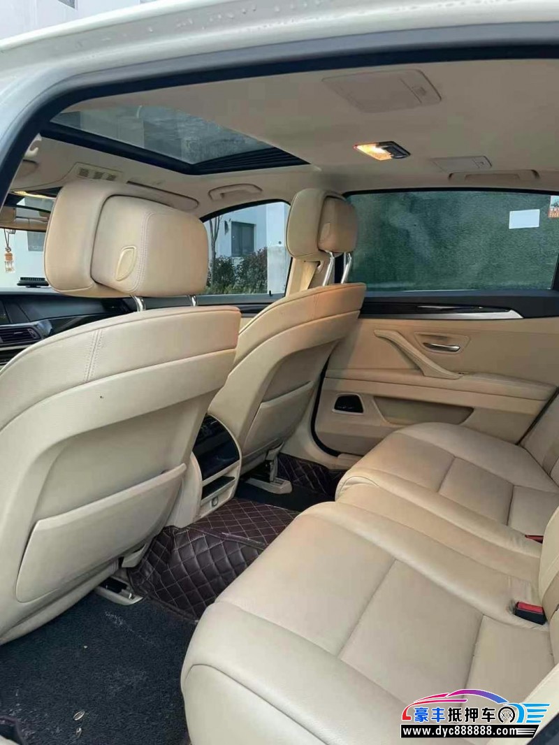 13年宝马5系轿车抵押车出售