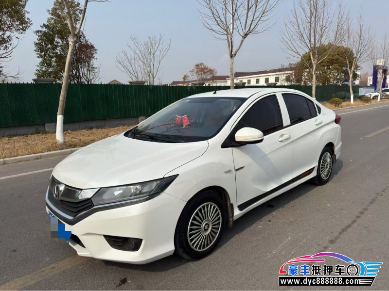 18年本田哥瑞轿车抵押车出售