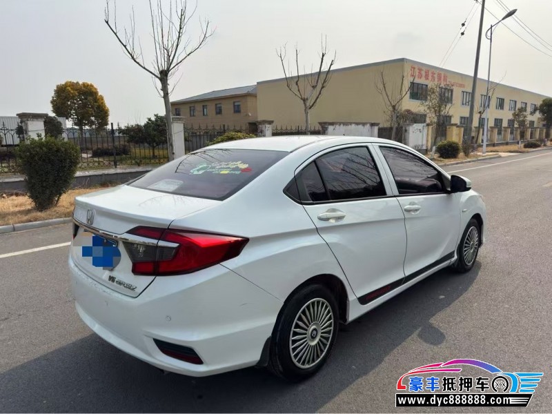 18年本田哥瑞轿车抵押车出售