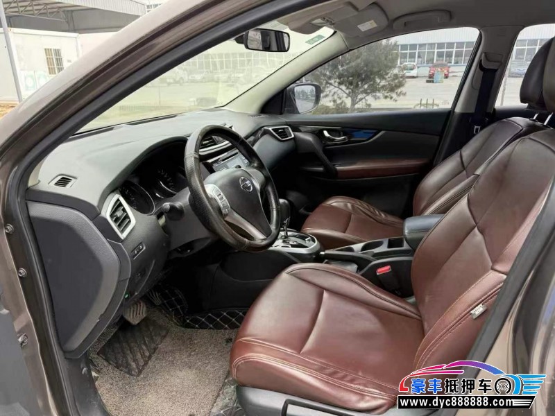 16年日产逍客轿车抵押车出售