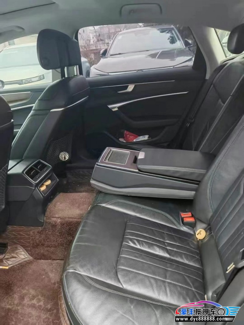 20年奥迪A6L轿车抵押车出售