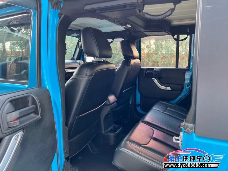 18年Jeep牧马人轿车抵押车出售