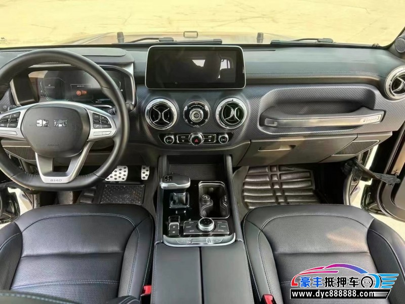 21年北京BJ40轿车抵押车出售