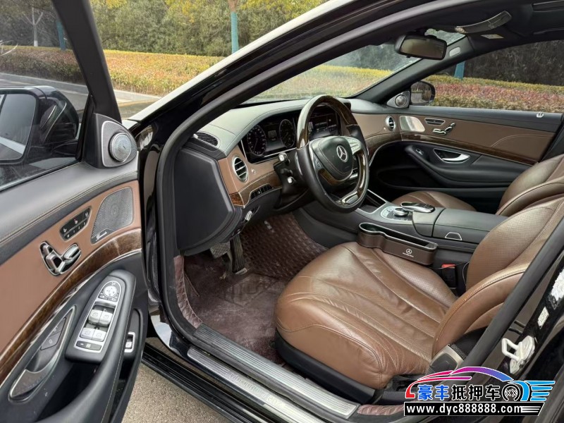 14年奔驰S轿车抵押车出售