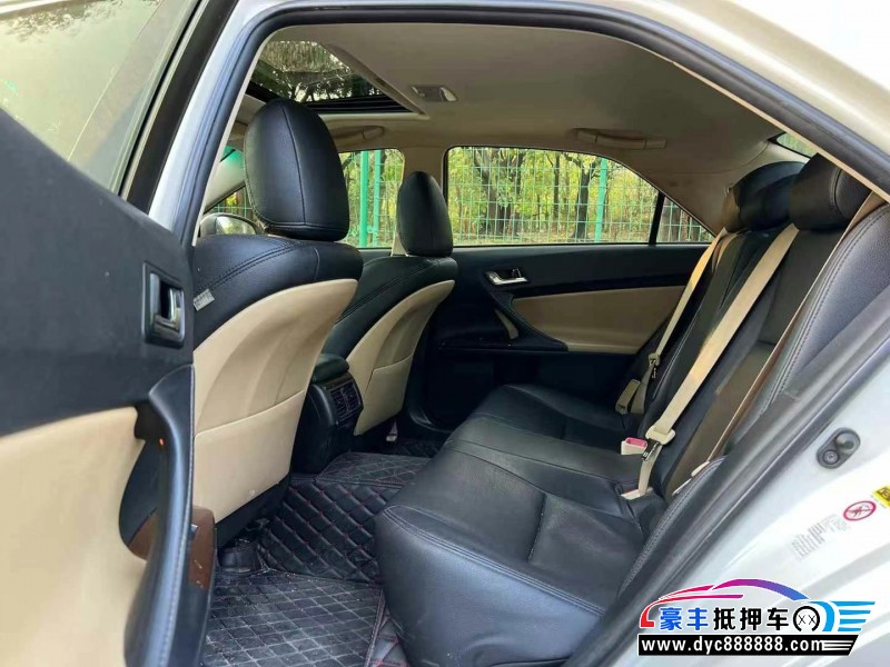 14年丰田锐志轿车抵押车出售