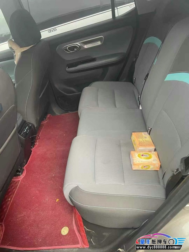 24年埃安Y80轿车抵押车出售