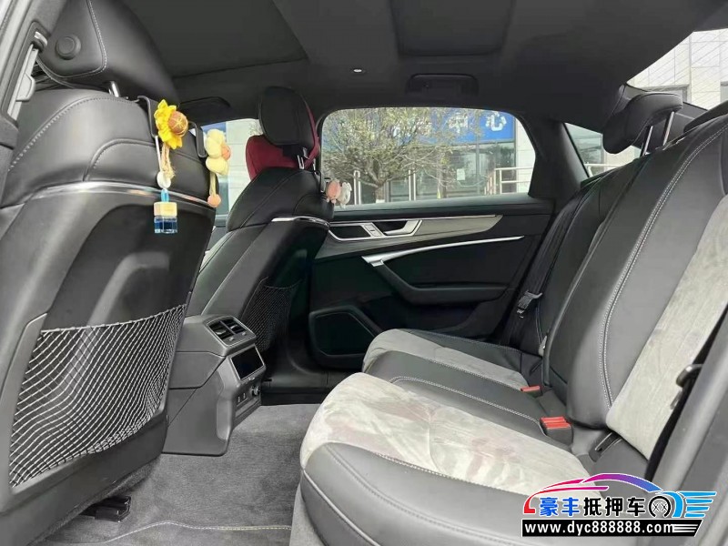 24年奥迪A6轿车抵押车出售