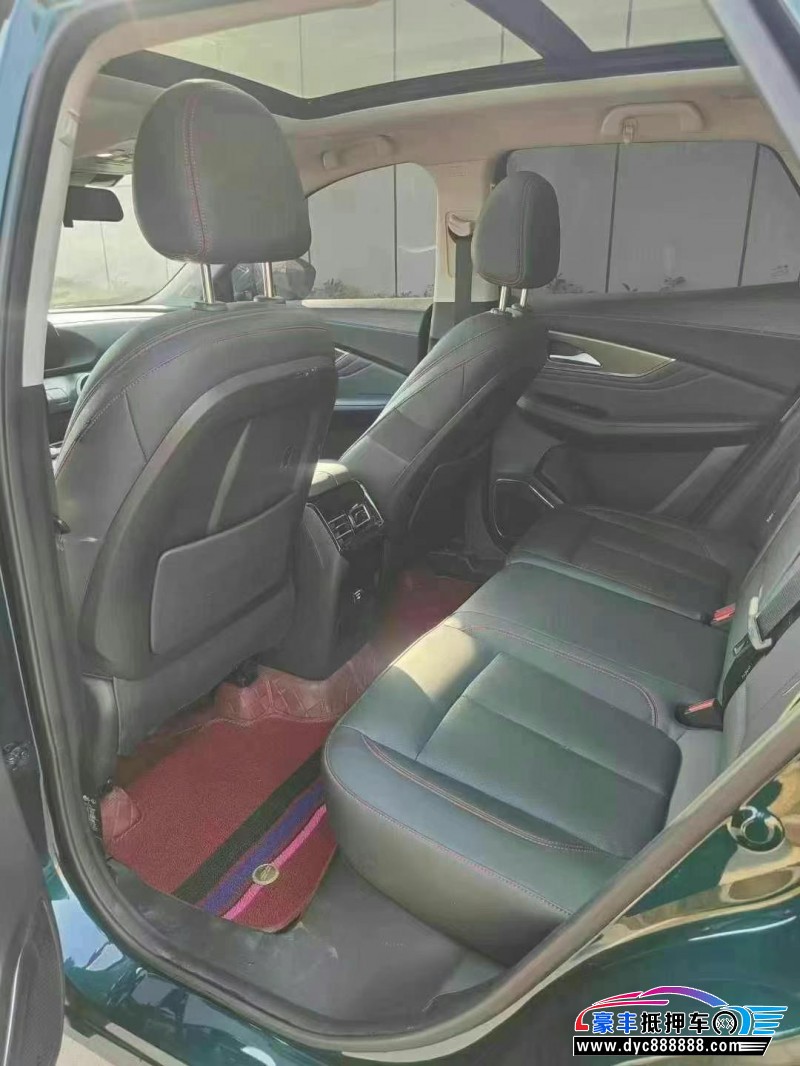 23年东风风行T5轿车抵押车出售