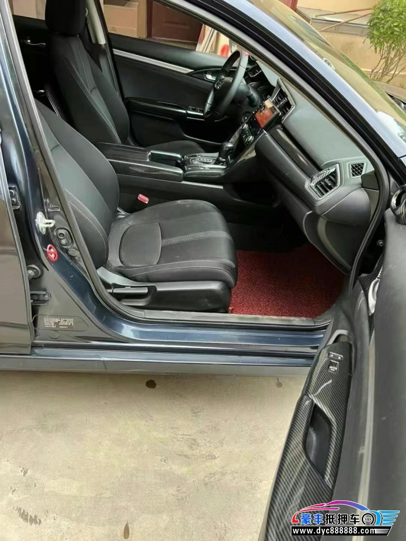 19年本田思域轿车抵押车出售