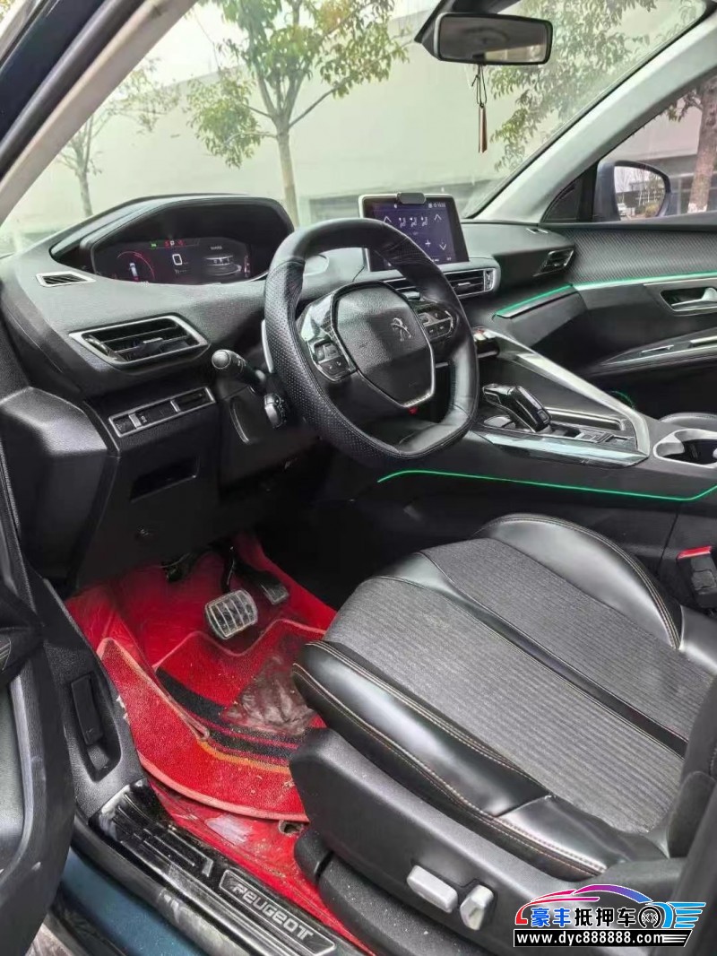 17年标致5008轿车抵押车出售