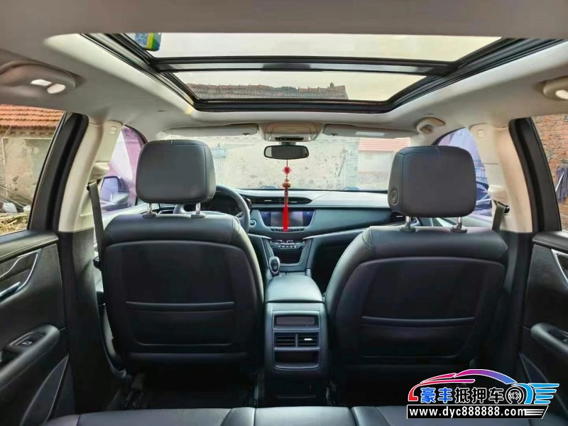 17年凯迪拉克XT5轿车抵押车出售