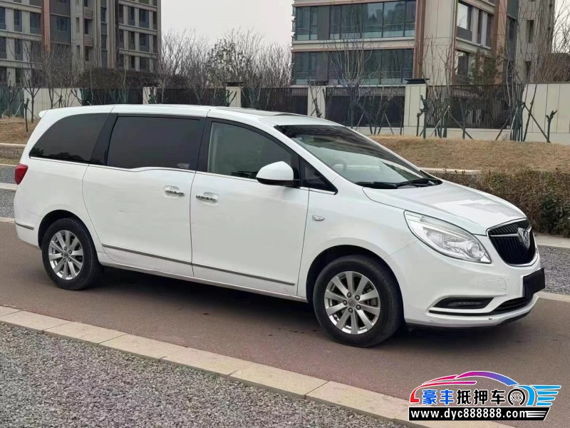 18年别克GL8轿车抵押车出售