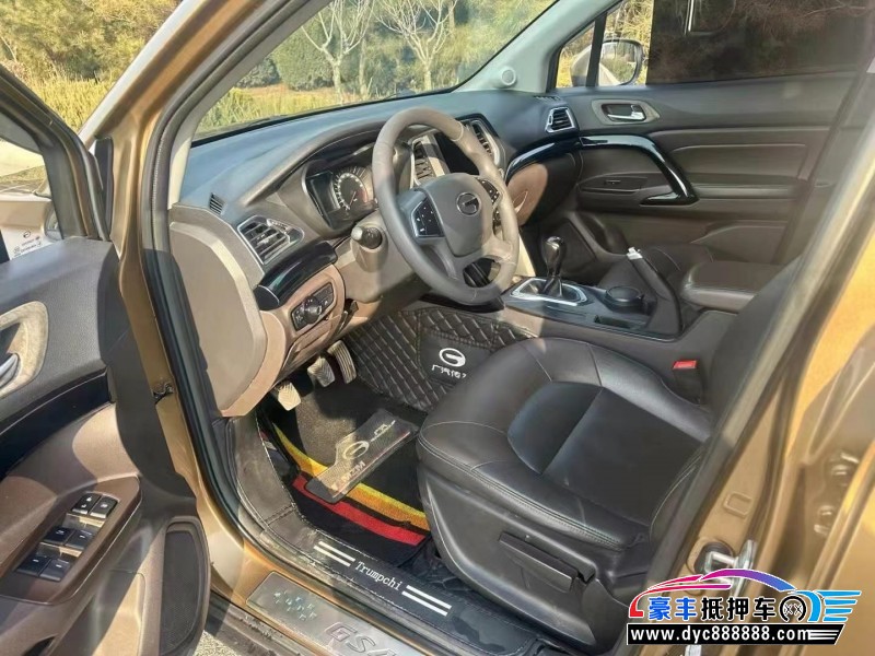 16年传祺GS4轿车抵押车出售