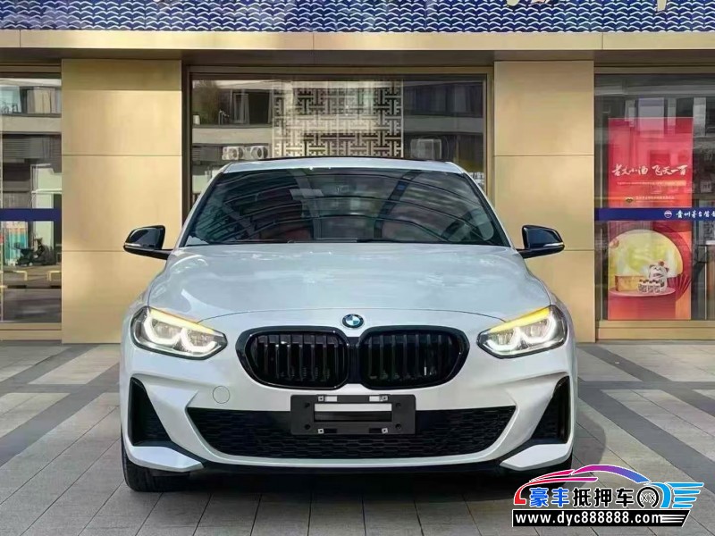 22年宝马1系轿车抵押车出售