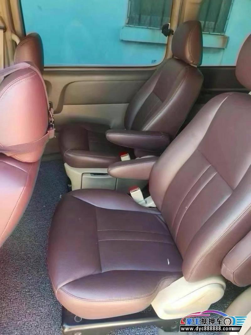 13年别克GL8MPV抵押车出售