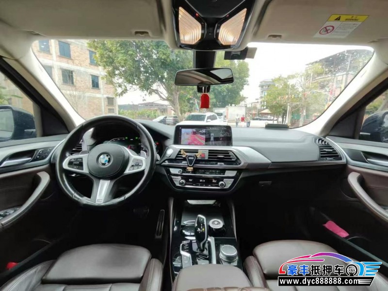 20年宝马X4SUV抵押车出售