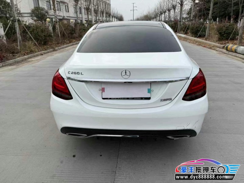 21年奔驰C轿车抵押车出售