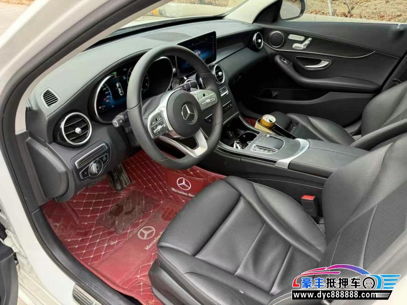 21年奔驰C轿车抵押车出售