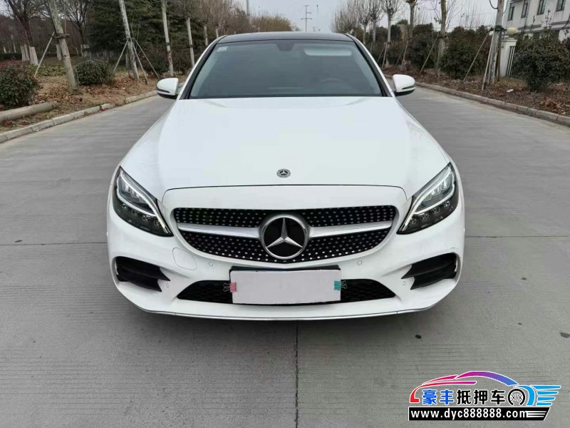 21年奔驰C轿车抵押车出售