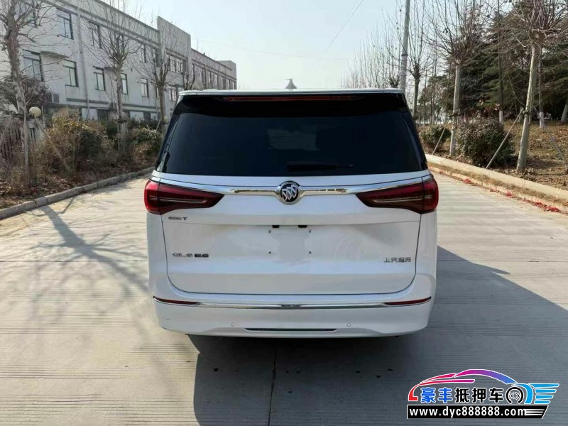 20年别克GL8轿车抵押车出售