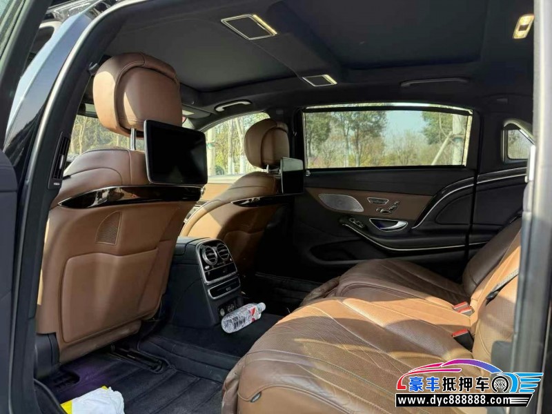 18年奔驰S轿车抵押车出售