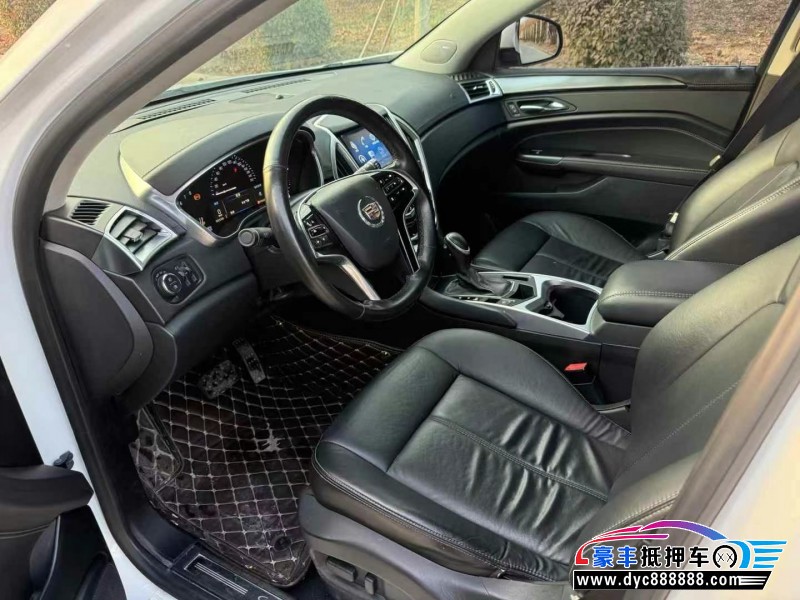 17年凯迪拉克SRX轿车抵押车出售