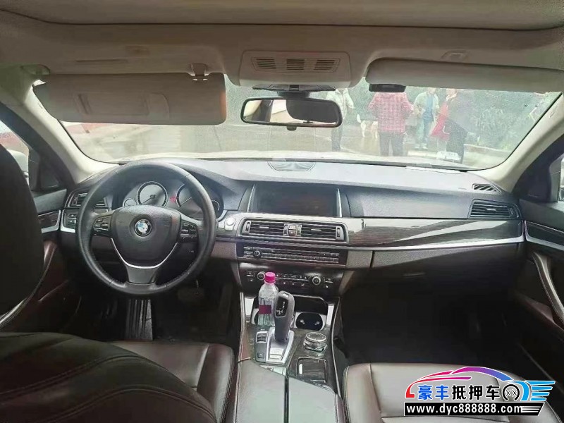 15年宝马5系轿车抵押车出售