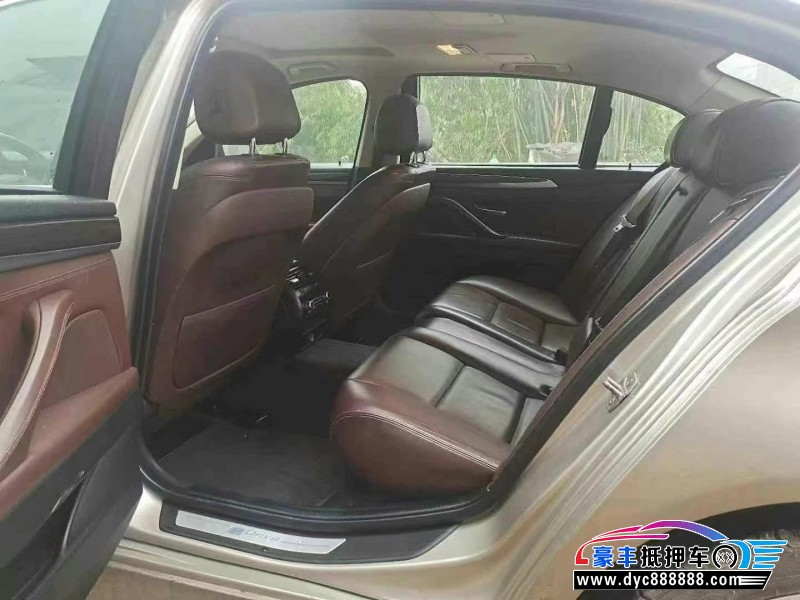 15年宝马5系轿车抵押车出售