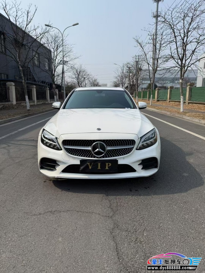 20年奔驰C轿车抵押车出售