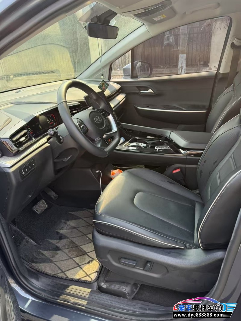 23年现代库斯图MPV抵押车出售