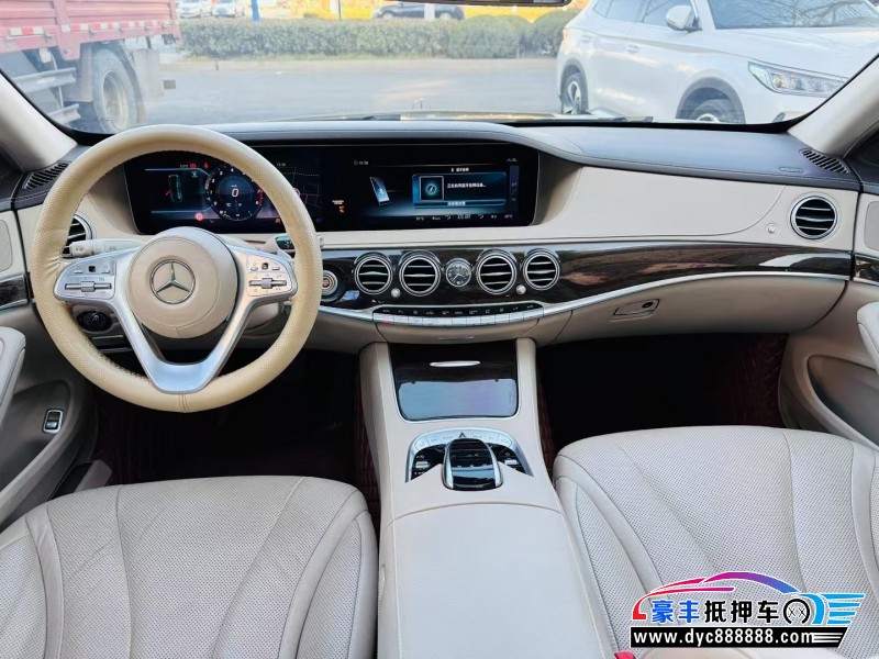 18年奔驰S轿车抵押车出售