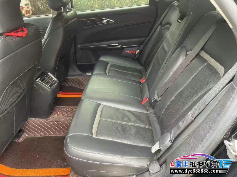 18年福特金牛座轿车抵押车出售