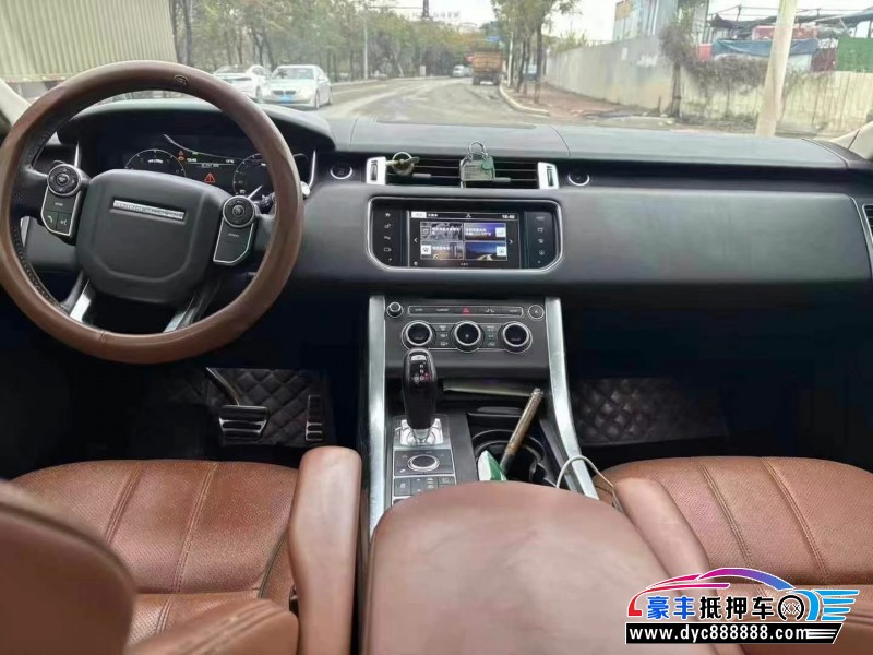 16年路虎揽胜运动轿车抵押车出售