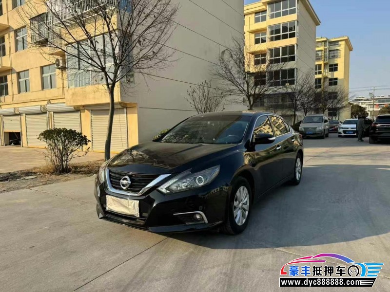 18年日产天籁轿车抵押车出售