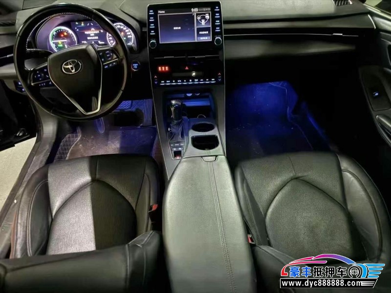 20年丰田亚洲龙轿车抵押车出售