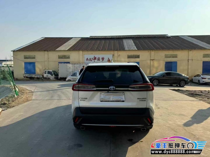 20年丰田威兰达轿车抵押车出售