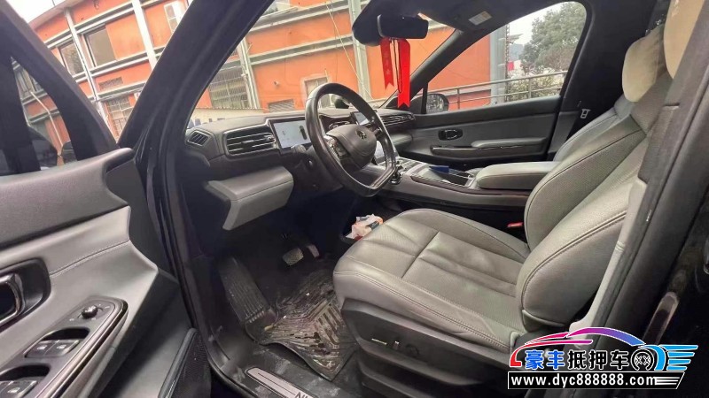 22年蔚来ES8轿车抵押车出售