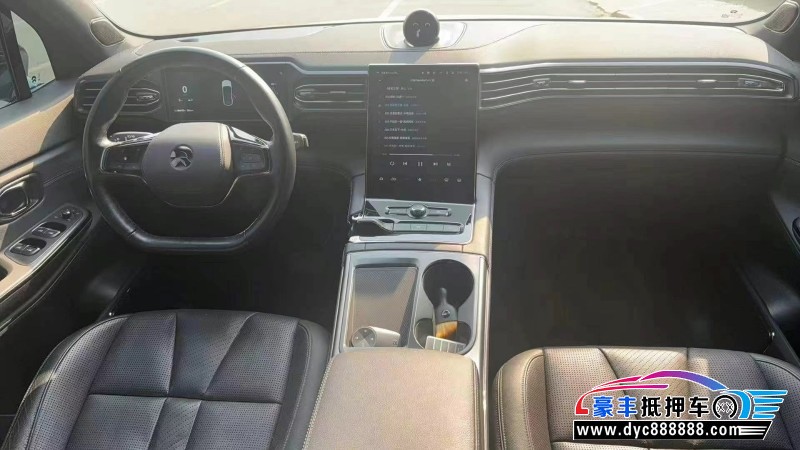 21年蔚来ES8轿车抵押车出售