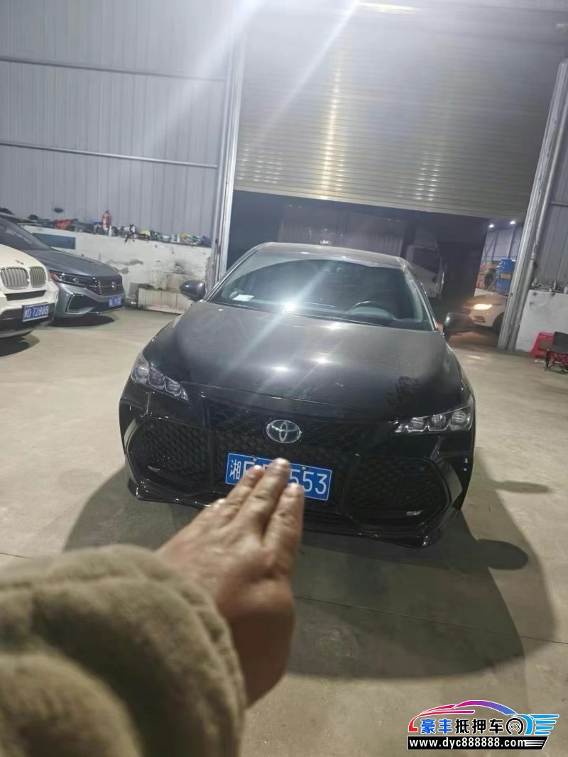 22年丰田亚洲龙轿车抵押车出售