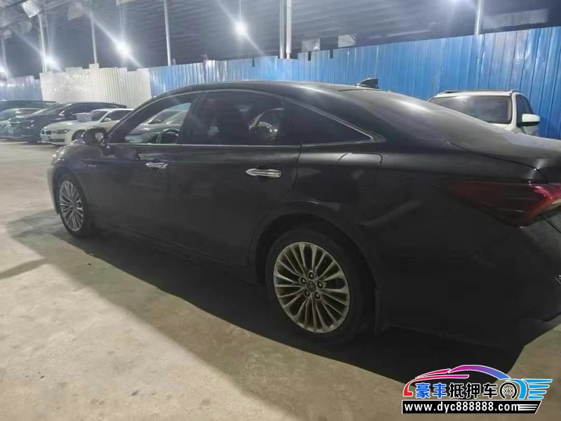 22年丰田亚洲龙轿车抵押车出售