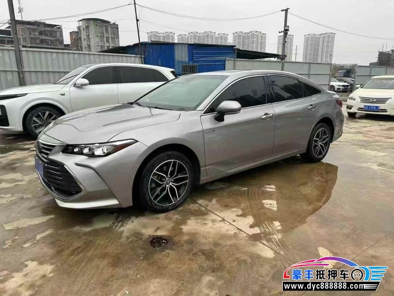 22年丰田亚洲龙轿车抵押车出售