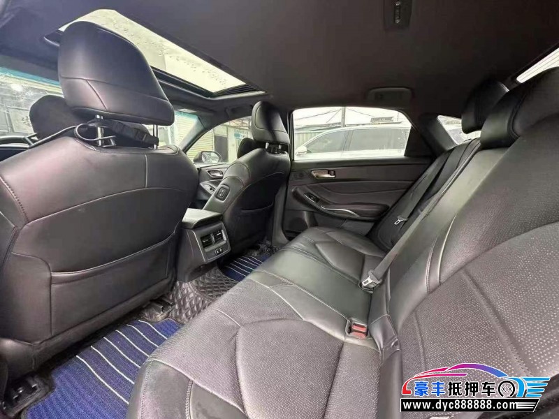 22年丰田亚洲龙轿车抵押车出售