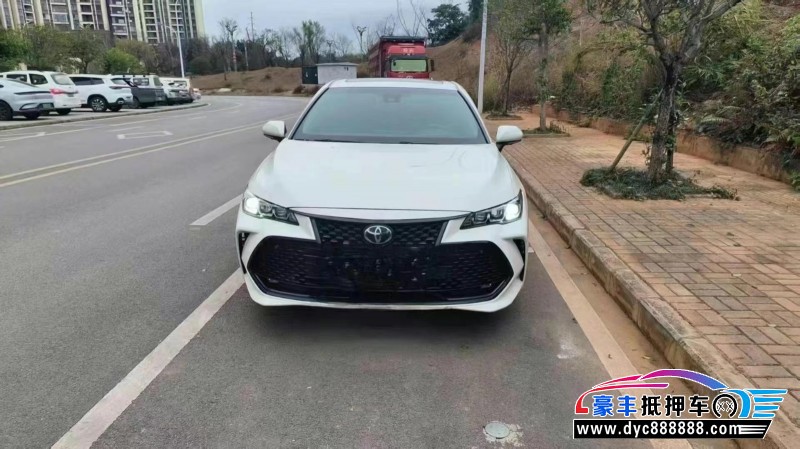 21年丰田亚洲龙轿车抵押车出售