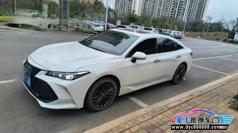 21年丰田亚洲龙轿车抵押车出售
