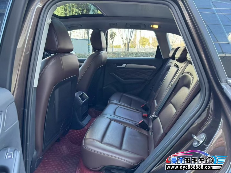 16年奥迪Q5轿车抵押车出售