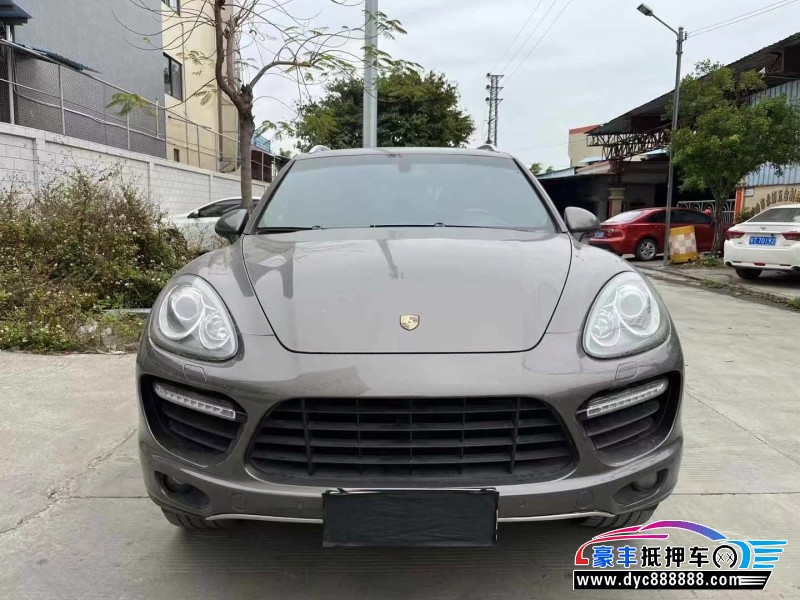 13年保时捷卡宴轿车抵押车出售
