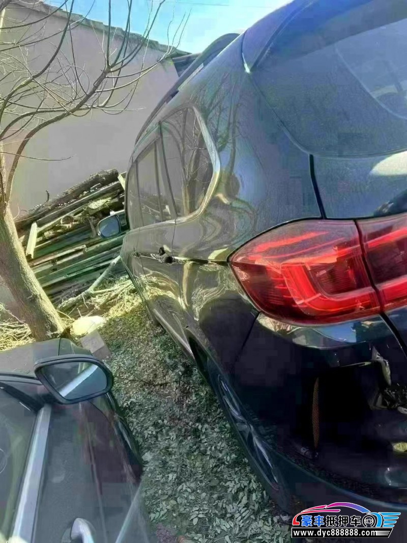 22年SWM斯威汽车G05SUV抵押车出售